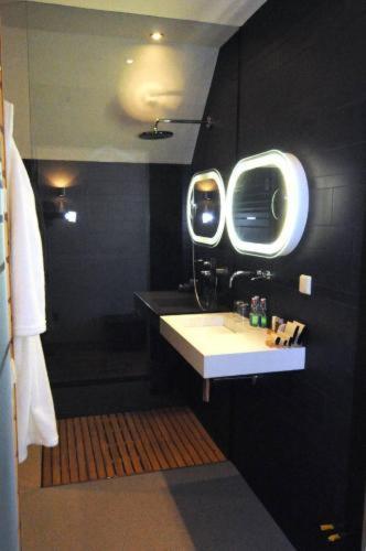 Wellness Caracol Hotel Вест-Терсхелинг Екстериор снимка